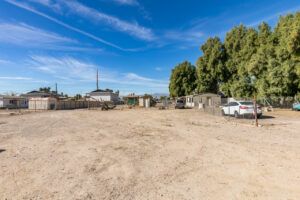 2294 N Pecos Rd-21